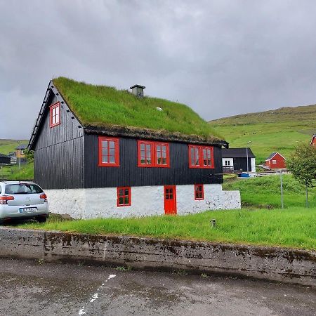Turf House Cottage - Near Airport Mithvagur Exterior photo